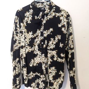 H&M Long Sleeve Dress Shirt - Regular Fit - Green Floral - M